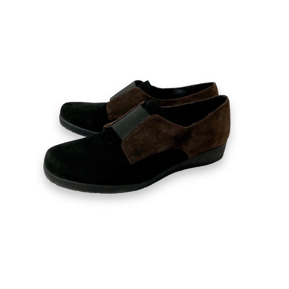 VANELI Women’s Vintage Sport Slip on Shoes. Size 10